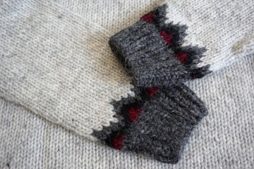 Damen Islandpullover - handgestrickt - Lopapeysa hellgrau kombi