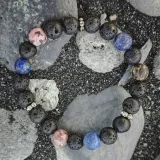 Lava Armband - Perlenarmband mit Lapislazuli und Rhodonit