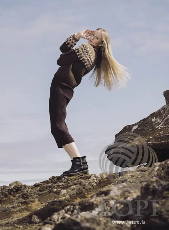 Strickanleitung Damen Strickjacke - Strickmuster Punktar - Lopi 43-16