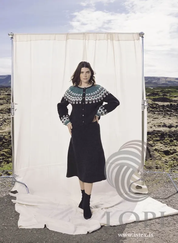 Strickanleitung Damen Strickjacke - Strickmuster Punktar - Lopi 43-16