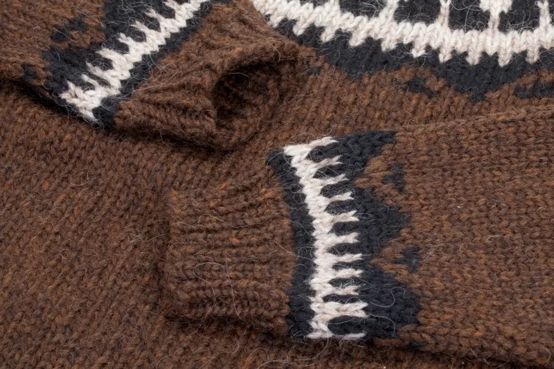 Handgestrickter Rollkragen-Pullover HSI-218 - schoko-braun