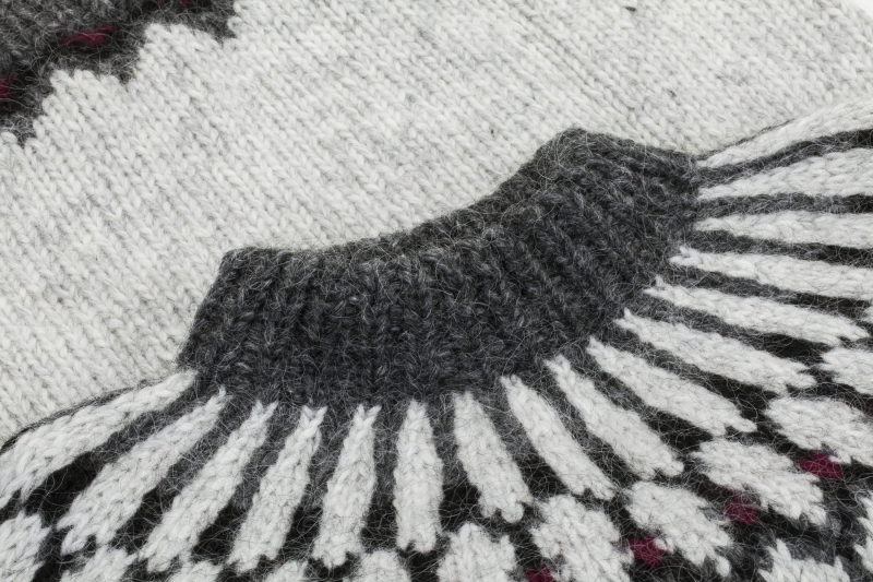 Herren Islandpullover - handgestrickter Lopapeysa - hellgrau kombi